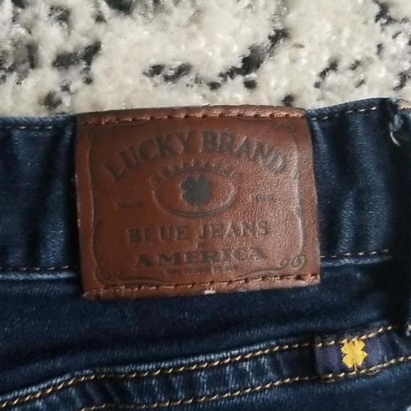 Lucky Brand Leyla Boot Jeans - Picture 6 of 7
